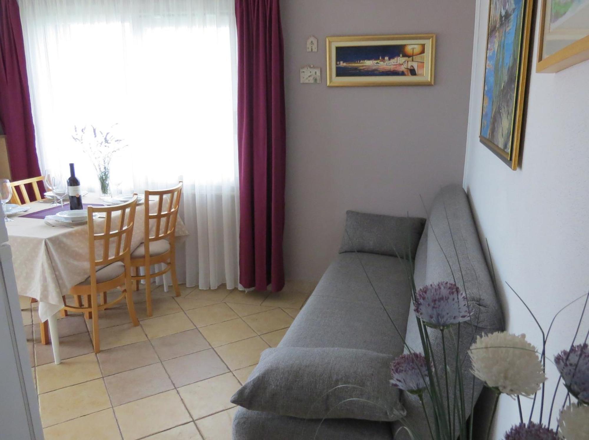Apartments Barba Trogir Bagian luar foto