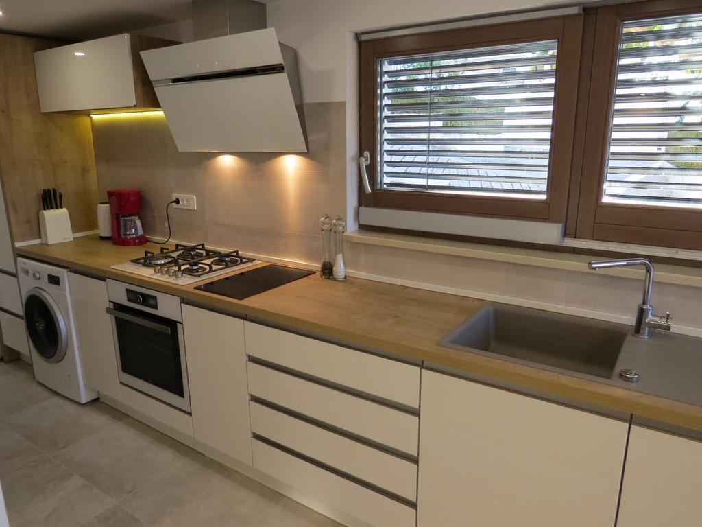 Apartments Barba Trogir Ruang foto