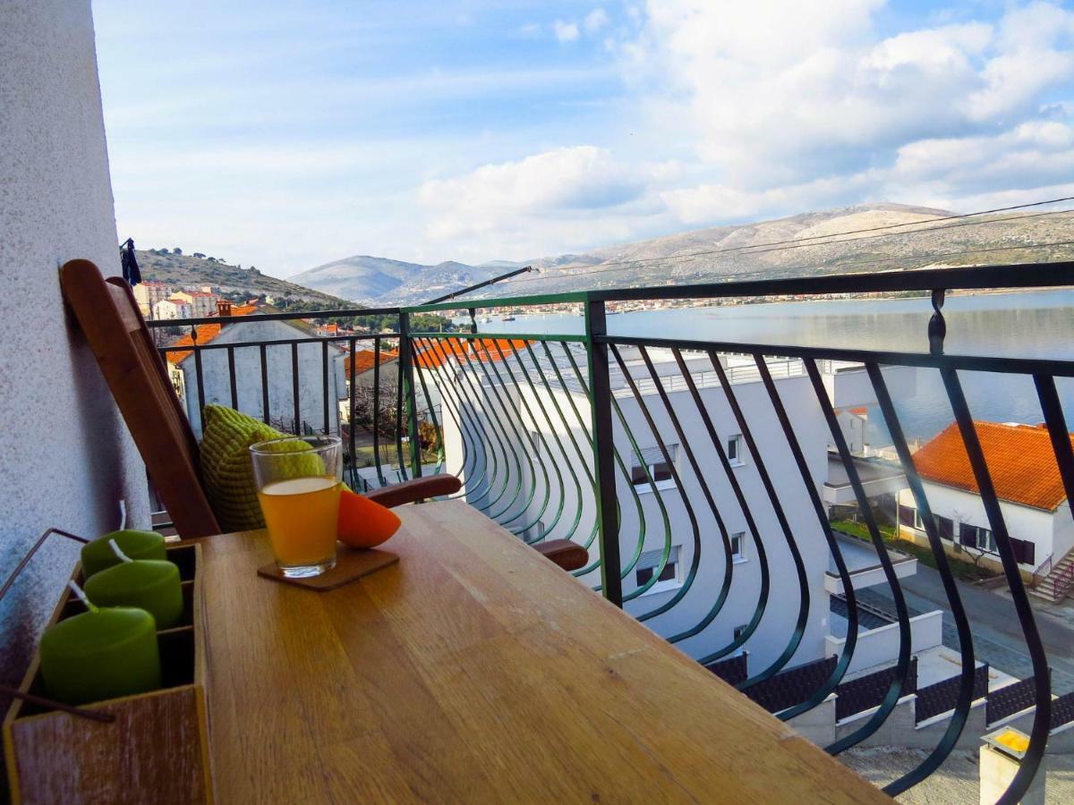 Apartments Barba Trogir Bagian luar foto